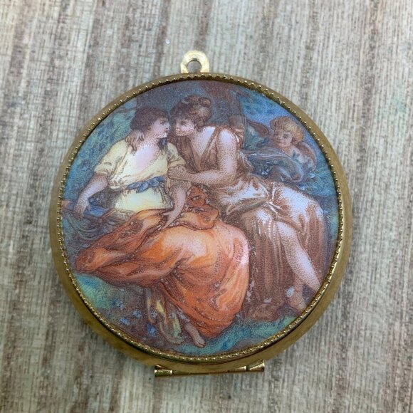 Victorian Style Vintage Mother Daughter Locket Enamel Gold Tone Pendant - Picture 1 of 7